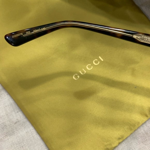 NWT GUCCI SUNGLASSES ❣️ - Picture 9 of 10